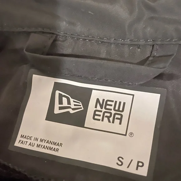 New Era Men's Black Coach's Jacket - Brand new! Size small - Picture 5 of 6